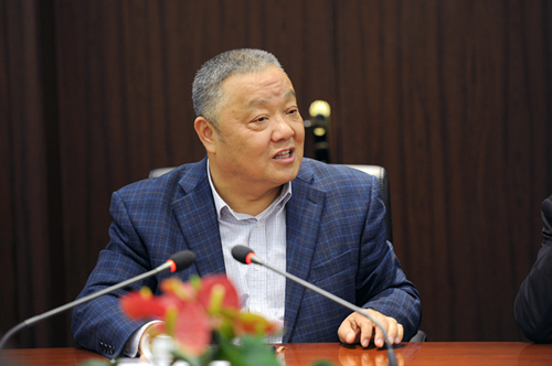 程并強作重要講話 程并強作重要講話